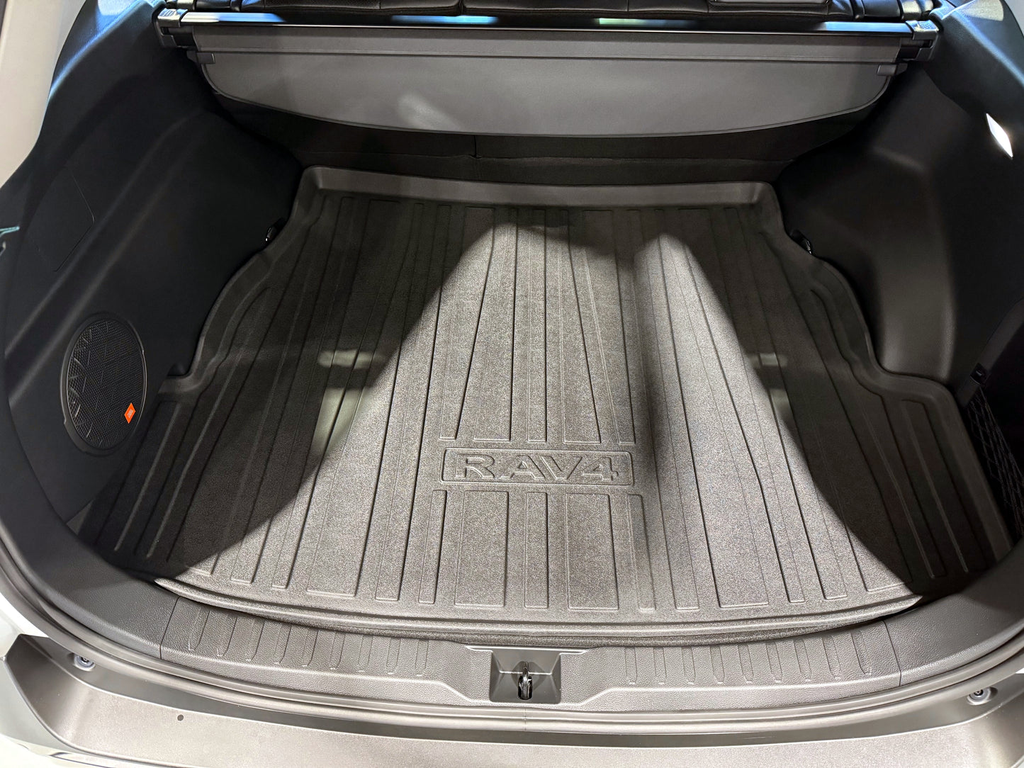 2024 Toyota RAV4 Limited 2.5 Petrol Hybrid NZ NEW