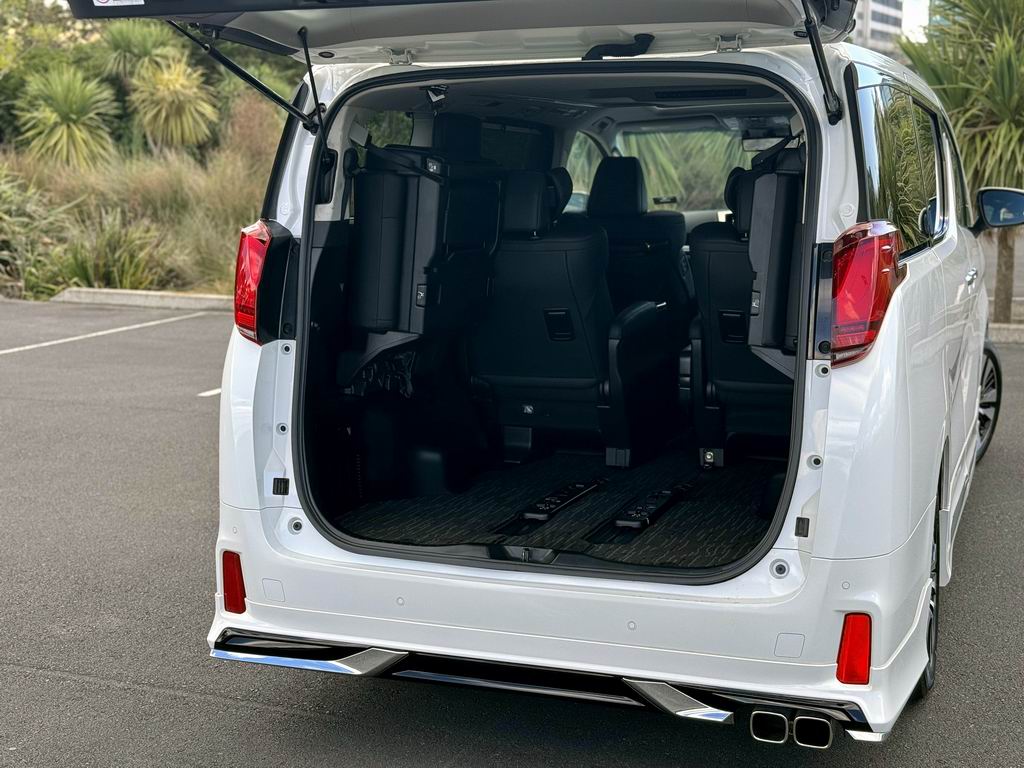 2023 Toyota Alphard 2.5 SC Package Modellista
