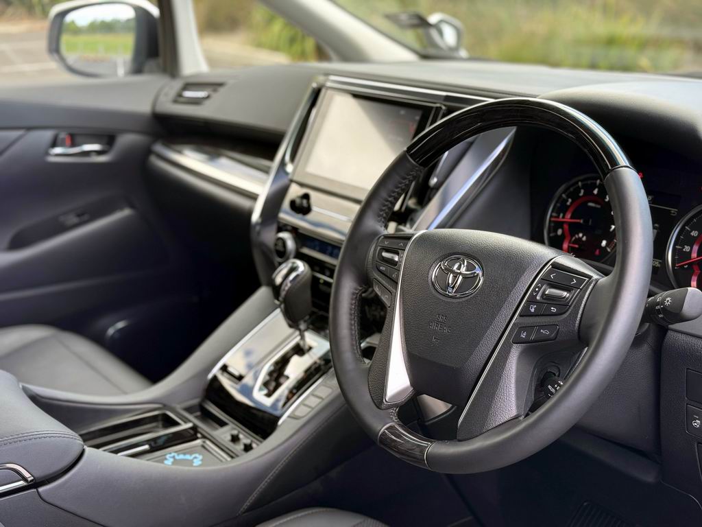 2023 Toyota Alphard 2.5 SC Package Modellista