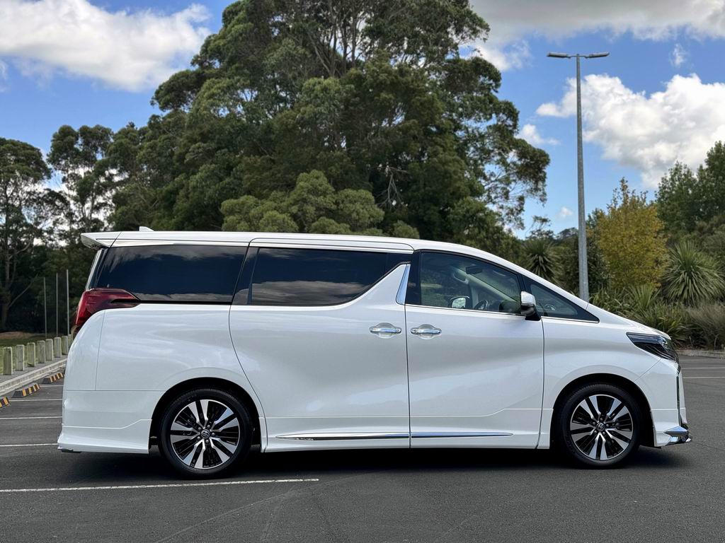 2023 Toyota Alphard 2.5 SC Package Modellista