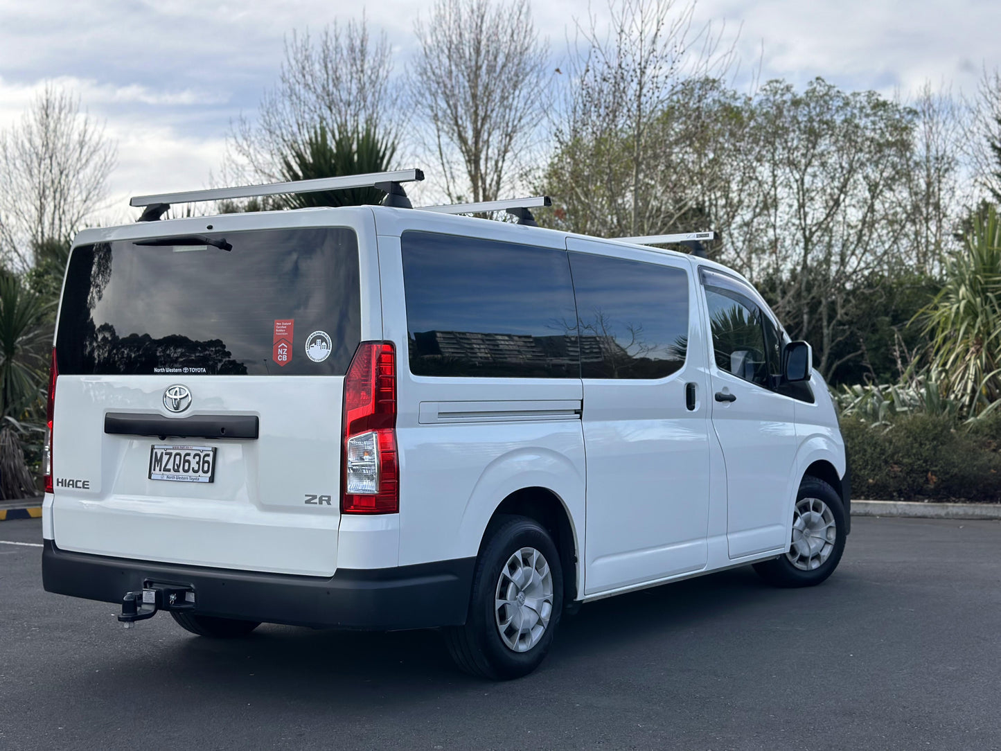 2022 Toyota Hiace ZR GVN 2.8DT/6AT NZ New