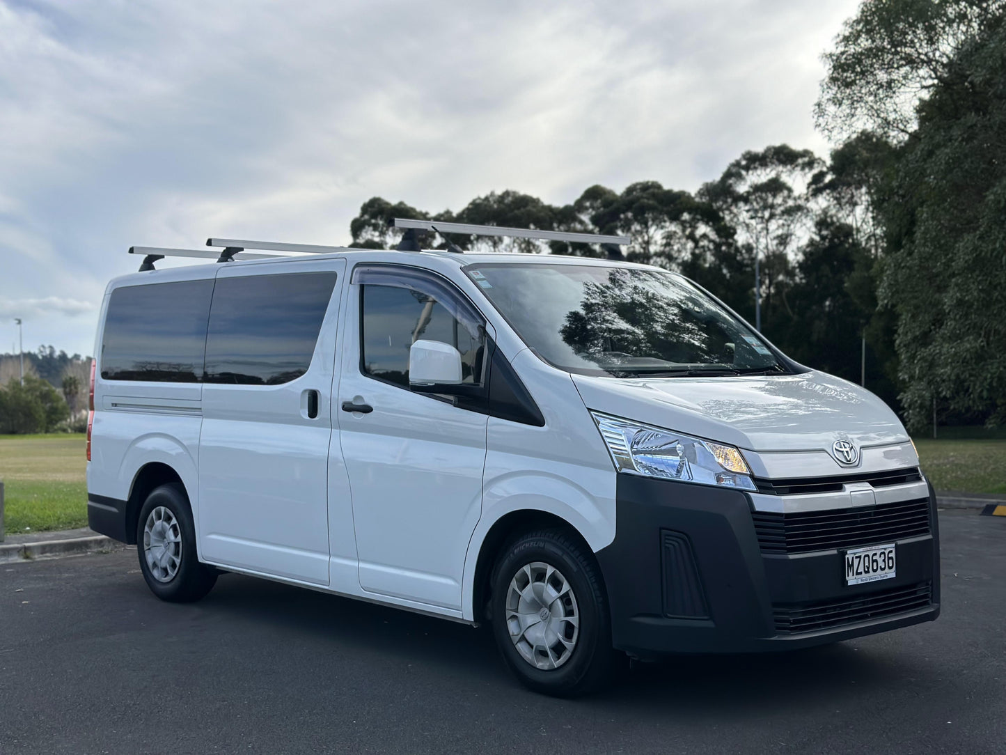 2022 Toyota Hiace ZR GVN 2.8DT/6AT NZ New