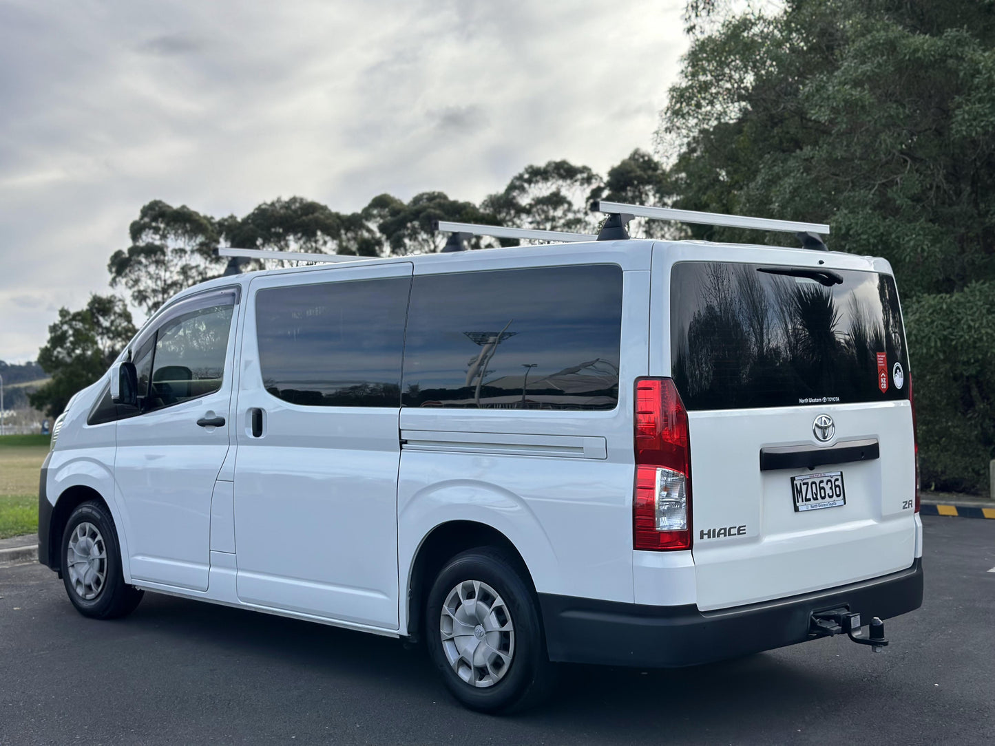 2022 Toyota Hiace ZR GVN 2.8DT/6AT NZ New