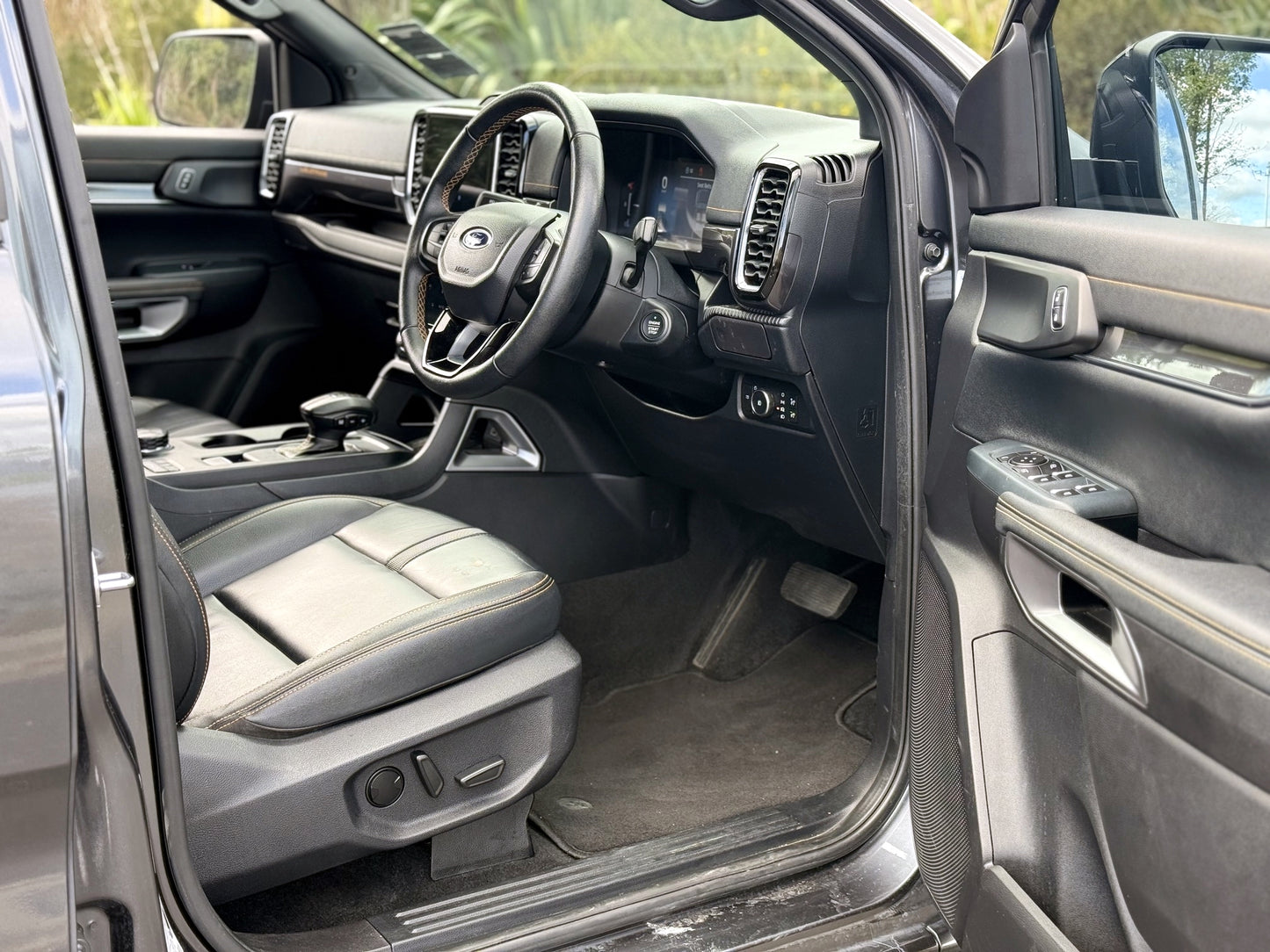 2024 Ford Ranger WILDTRAK 2.0D/4WD NZ NEW Low Kms +Canopy