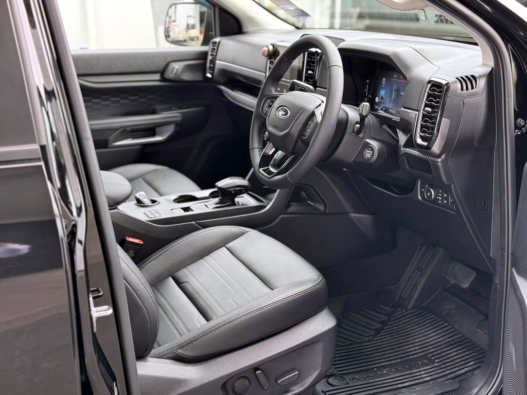 2023 Ford Ranger Sport Double Cab Black 2.0TD