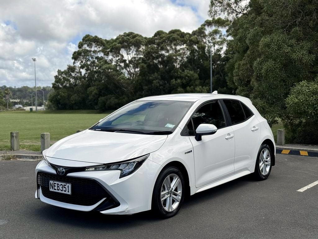 2020 Toyota Corolla White NZ New 2.0P Petrol Hybrid