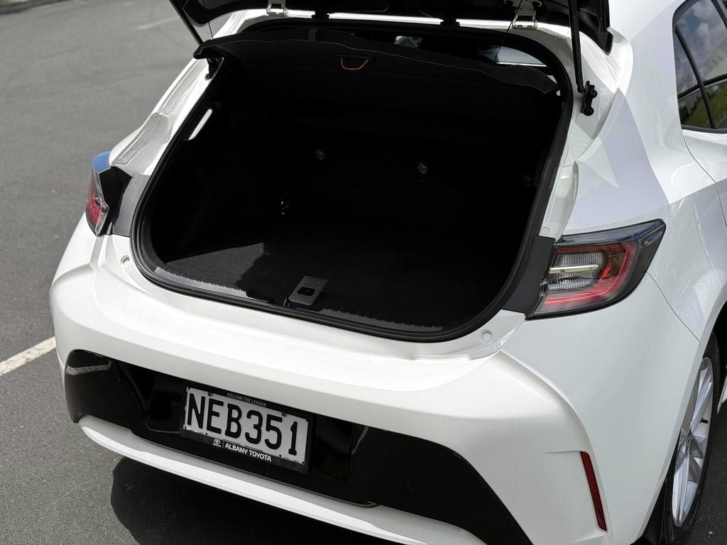 2020 Toyota Corolla White NZ New 2.0P Petrol Hybrid