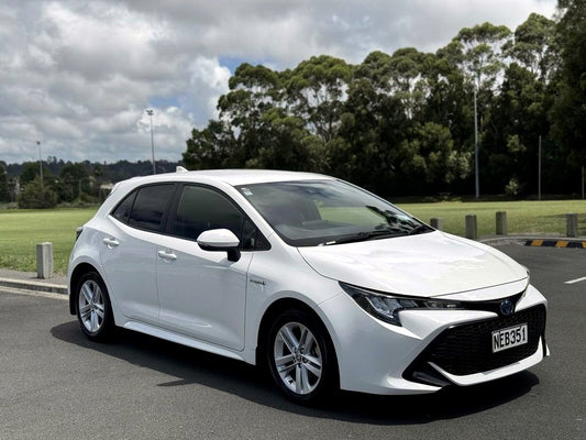 2020 Toyota Corolla White NZ New 2.0P Petrol Hybrid