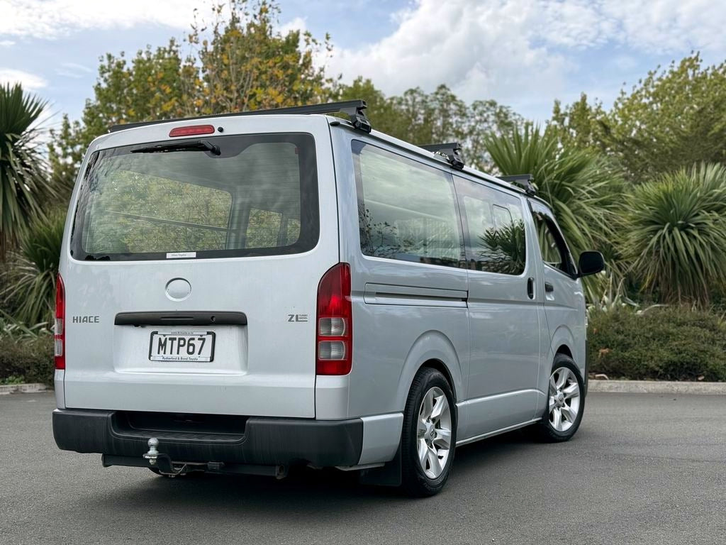 2020 Hiace Silver ZL3.0TD NZ NEW