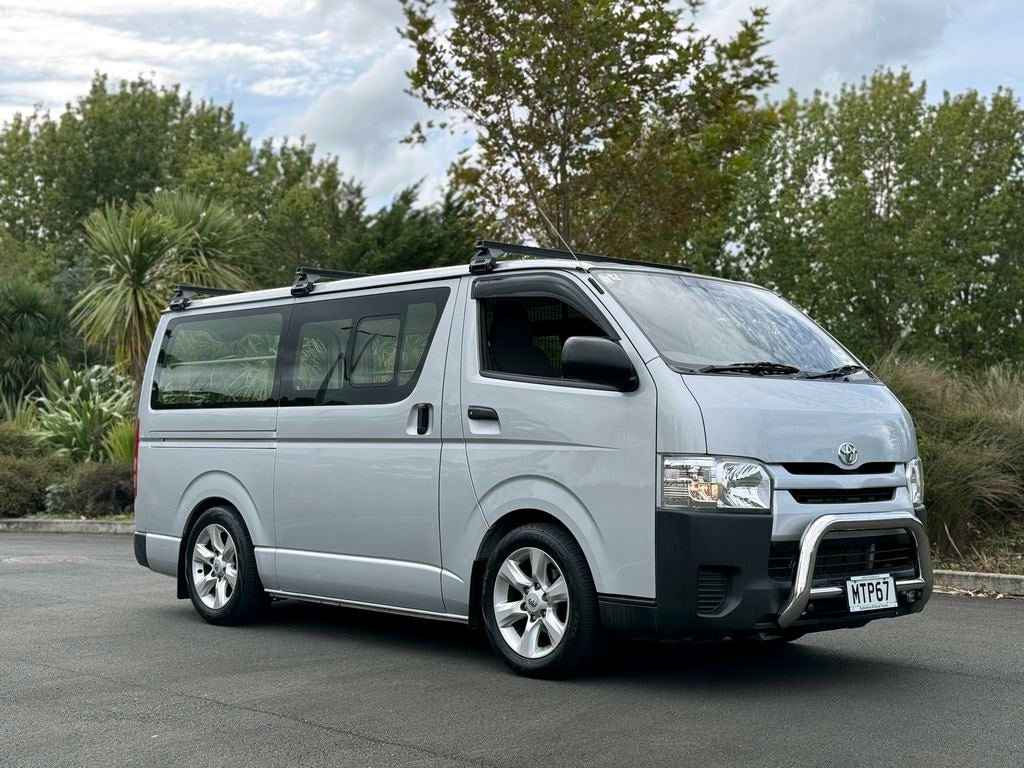 2020 Hiace Silver ZL3.0TD NZ NEW