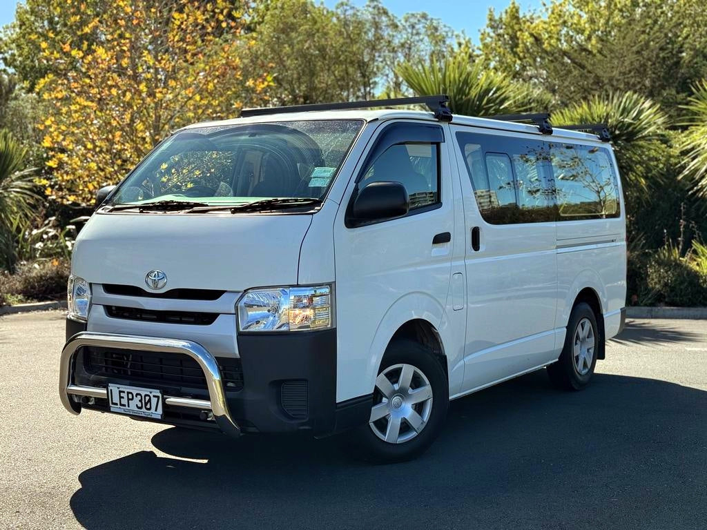 2018 Hiace white ZL3.0TD NZ NEW LEP307