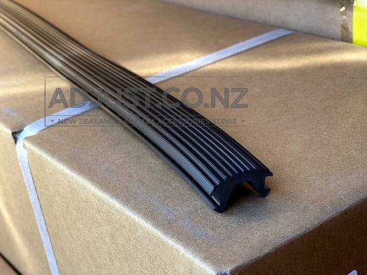 Compatible with Toyota Hiace 40mm x 40mm Roof Rack Bar' Rubber strip 1480mm